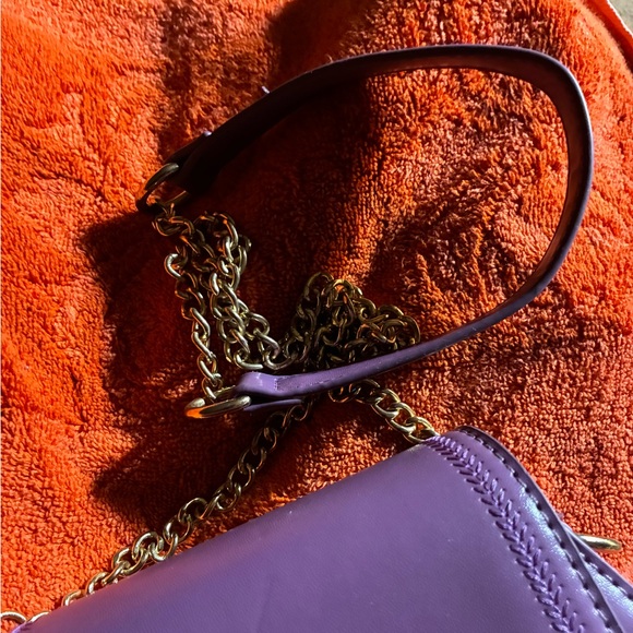 Purple Quilted Crossbody Bag with Gold Turn-Lock - Picture 2 of 2